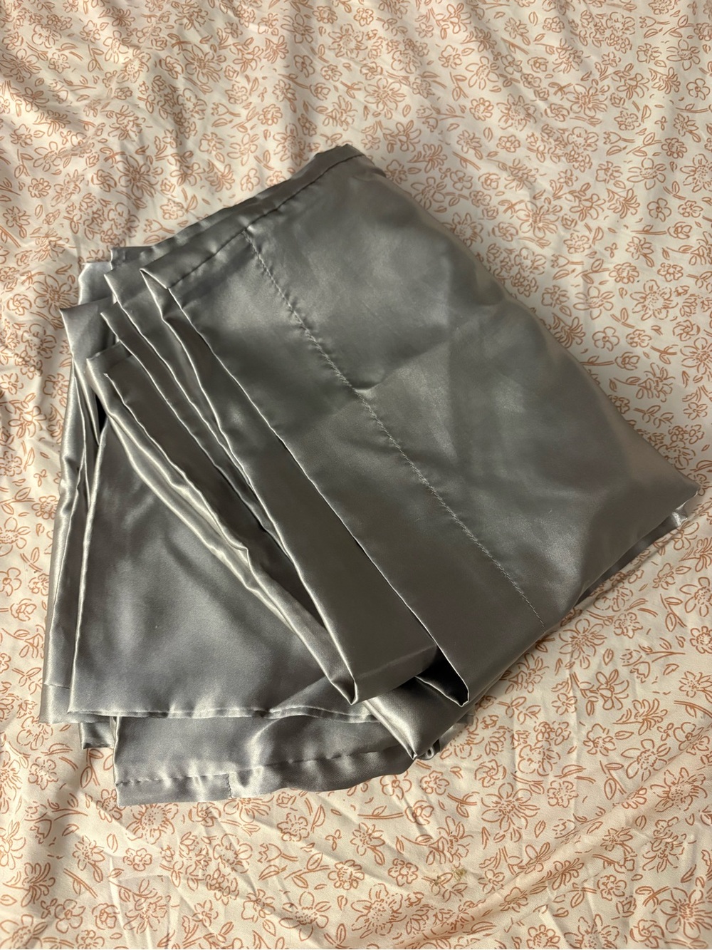 Luxury Silver Satin Duvet Cover - Smooth Silky Finish